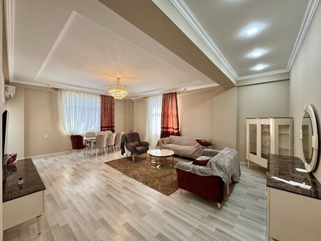 3 otaqlı yeni tikili - Yasamal q. - 130 m²
