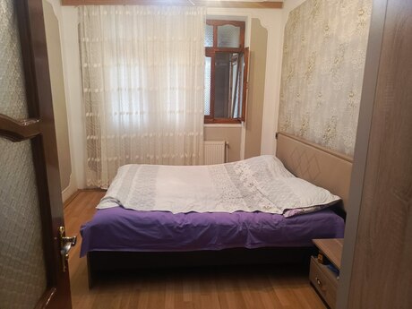 4 otaqlı köhnə tikili - Sumqayıt - 88 m²