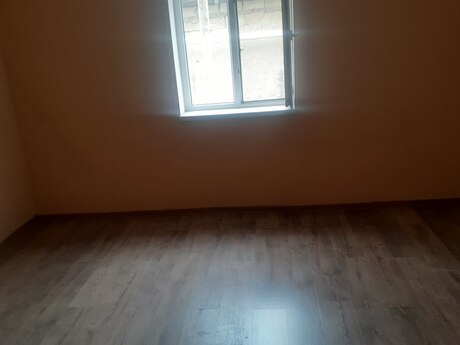 2 otaqlı həyət evi/bağ evi - Azadlıq Prospekti m. - 46 m²