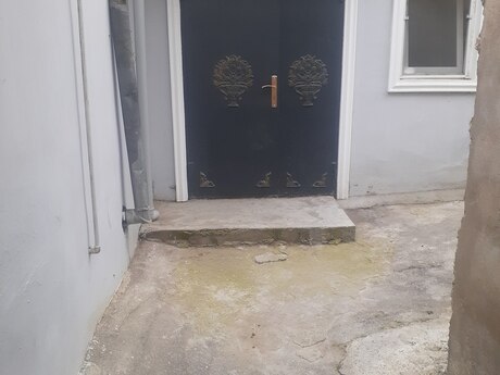 2 otaqlı həyət evi/bağ evi - Azadlıq Prospekti m. - 46 m²