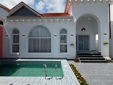 4 otaqlı həyət evi/bağ evi - Mərdəkan q. - 140 m²