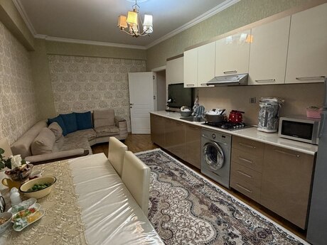 3 otaqlı köhnə tikili - Xırdalan - 65 m²