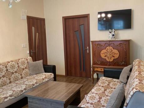 2 otaqlı köhnə tikili - Memar Əcəmi m. - 60 m²