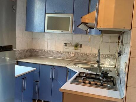 2 otaqlı köhnə tikili - Memar Əcəmi m. - 60 m²