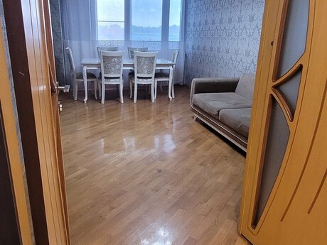3 otaqlı yeni tikili - Bakıxanov q. - 117 m²