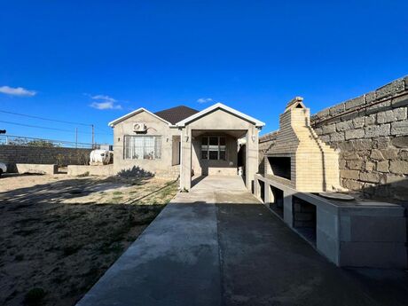 3 otaqlı həyət evi/bağ evi - Nardaran q. - 110 m²