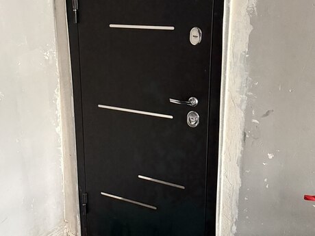 4 otaqlı köhnə tikili - Azadlıq Prospekti m. - 100 m²