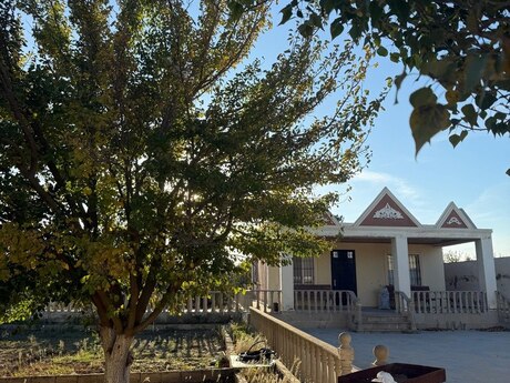 4 otaqlı həyət evi/bağ evi - Sea Breeze q. - 120 m²