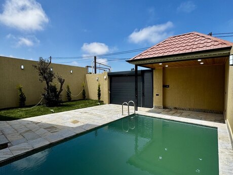 4 otaqlı həyət evi/bağ evi - Şüvəlan q. - 130 m²