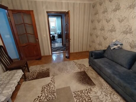 3 otaqlı köhnə tikili - İnşaatçılar m. - 72 m²