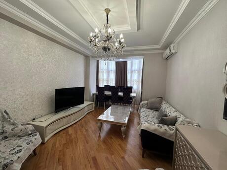 2 otaqlı yeni tikili - İnşaatçılar m. - 82 m²