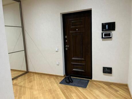 3-room apartment, 105 m², Nəsimi: 350 000 ₼ 2