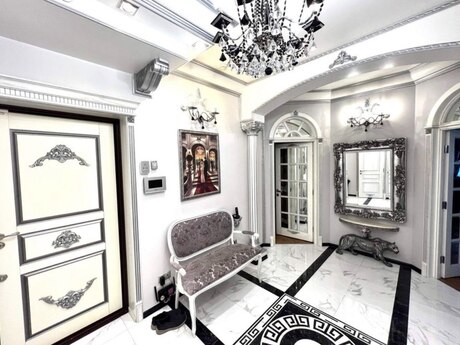 4 otaqlı yeni tikili - Nəriman Nərimanov m. - 215 m²