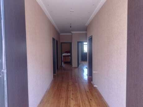 4 otaqlı həyət evi/bağ evi - Bakıxanov q. - 110 m²