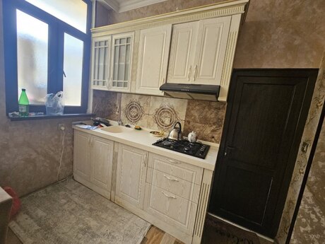 2 otaqlı köhnə tikili - Nəriman Nərimanov m. - 65 m²