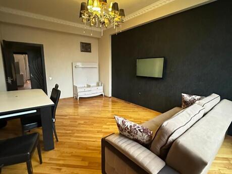 3 otaqlı yeni tikili - Memar Əcəmi m. - 148 m²