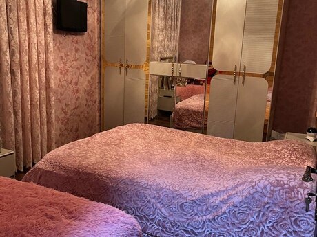 2 otaqlı köhnə tikili - Xalqlar Dostluğu m. - 60 m²