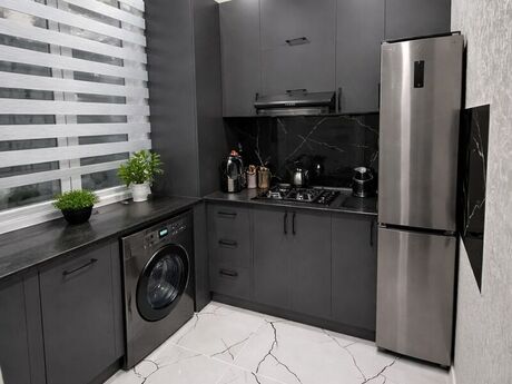 2 otaqlı köhnə tikili - Memar Əcəmi m. - 59 m²