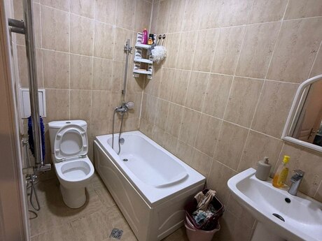 1 otaqlı yeni tikili - Yasamal q. - 42 m²