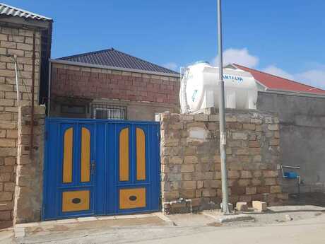 2 otaqlı həyət evi/bağ evi - Lökbatan q. - 47 m²