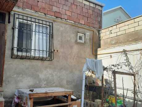 2 otaqlı həyət evi/bağ evi - Lökbatan q. - 47 m²
