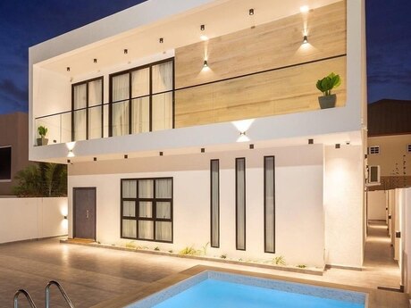 4 otaqlı həyət evi/bağ evi - Mərdəkan q. - 200 m²