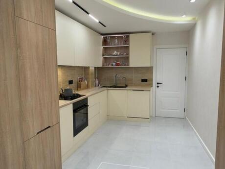 2 otaqlı köhnə tikili - Badamdar q. - 70 m²