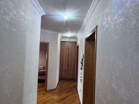 3 otaqlı köhnə tikili - Badamdar q. - 68 m²