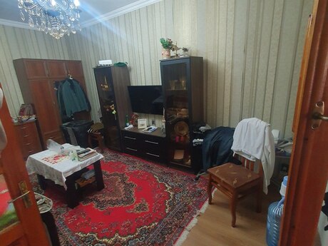 1 otaqlı köhnə tikili - Memar Əcəmi m. - 30 m²