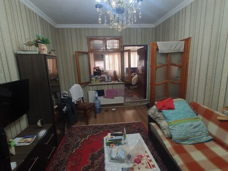 1 otaqlı köhnə tikili - Memar Əcəmi m. - 30 m²