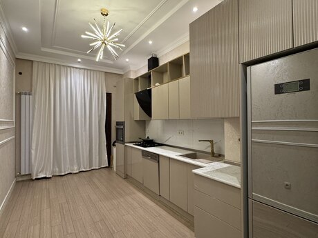 2 otaqlı yeni tikili - Elmlər Akademiyası m. - 125 m²