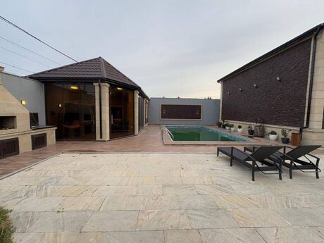 5 otaqlı həyət evi/bağ evi - Mərdəkan q. - 300 m²