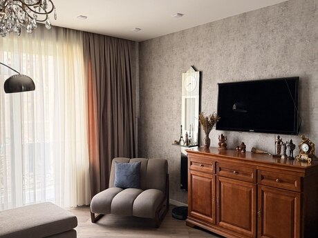 2 otaqlı köhnə tikili - Şah İsmayıl Xətai m. - 69 m²