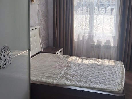 2 otaqlı köhnə tikili - Memar Əcəmi m. - 50 m²