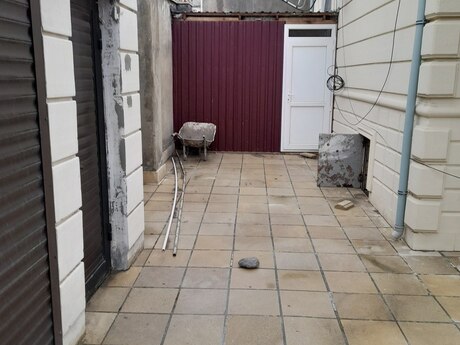 3 otaqlı həyət evi/bağ evi - Bayıl q. - 130 m²