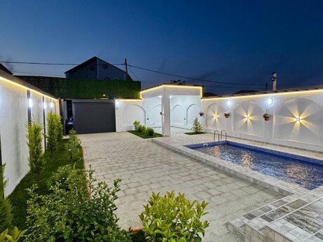 4 otaqlı həyət evi/bağ evi - Şüvəlan q. - 130 m²