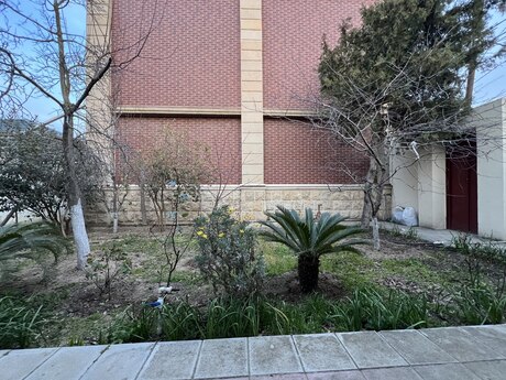 3 otaqlı həyət evi/bağ evi - Buzovna q. - 80 m²