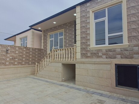 4 otaqlı həyət evi/bağ evi - Biləcəri q. - 135 m²