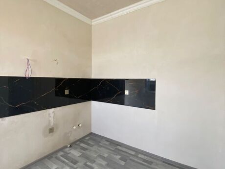 2 otaqlı həyət evi/bağ evi - Binə q. - 37 m²