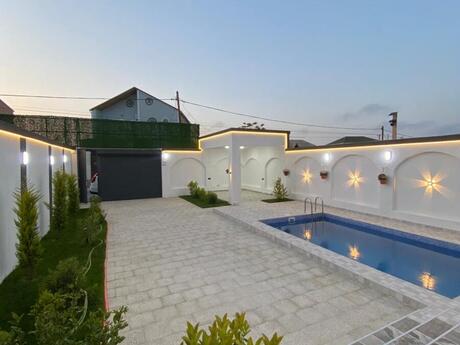 4 otaqlı həyət evi/bağ evi - Şüvəlan q. - 130 m²