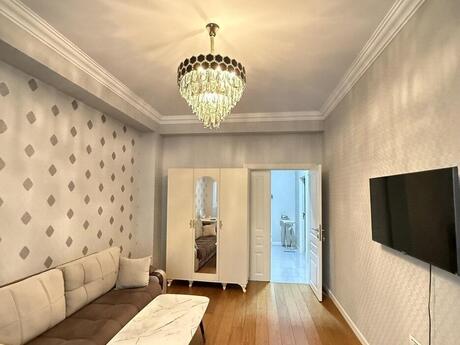 3 otaqlı yeni tikili - Nəsimi r. - 90 m²