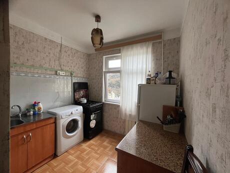 2 otaqlı köhnə tikili - Nizami r. - 90 m²