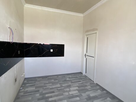 2 otaqlı həyət evi/bağ evi - Binə q. - 65 m²