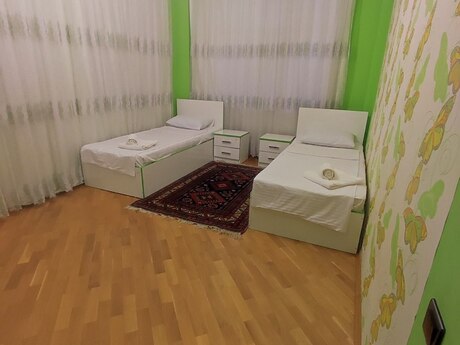 3 otaqlı yeni tikili - Elmlər Akademiyası m. - 122 m²