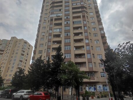 3 otaqlı yeni tikili - Elmlər Akademiyası m. - 122 m²