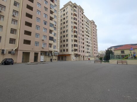 Объявление №6104198 - Баку, пос. Бакиханова, 3-комн., 108 м², 10/12 этаж