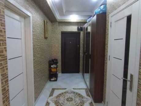 3-комн. новостройка - м. Иншаатчылар - 70 м²
