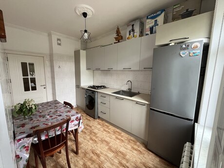 3 otaqlı köhnə tikili - Sumqayıt - 63 m²