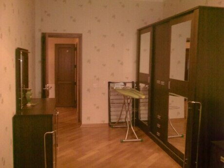 2 otaqlı köhnə tikili - Gənclik m. - 50 m²