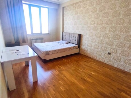 1 otaqlı yeni tikili - Azadlıq Prospekti m. - 50 m²